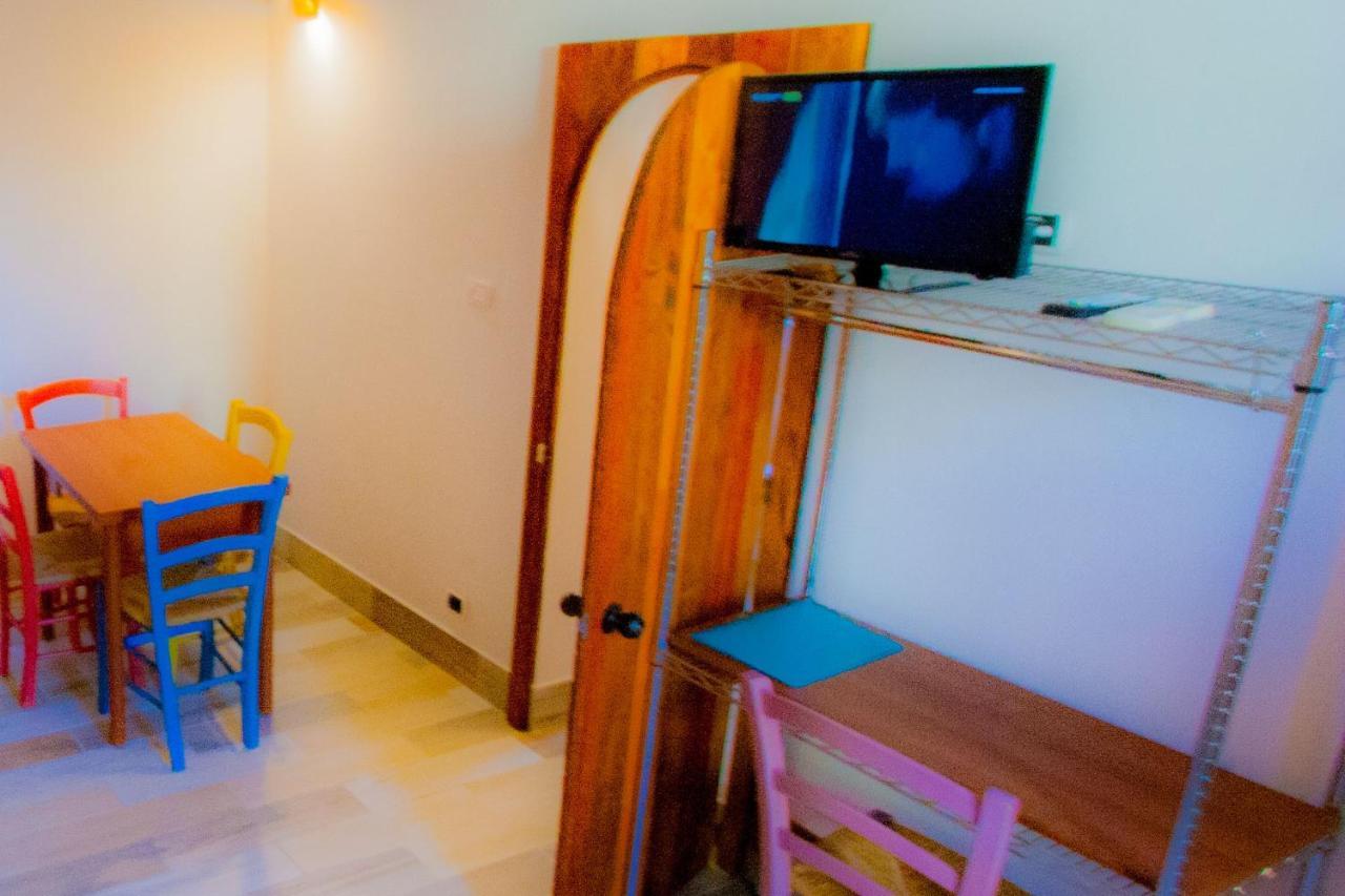 "Sea & Center" Free Beach, Wifi, Mini Pool, Roof Terrace, Ladispoli, Rome Eksteriør bilde